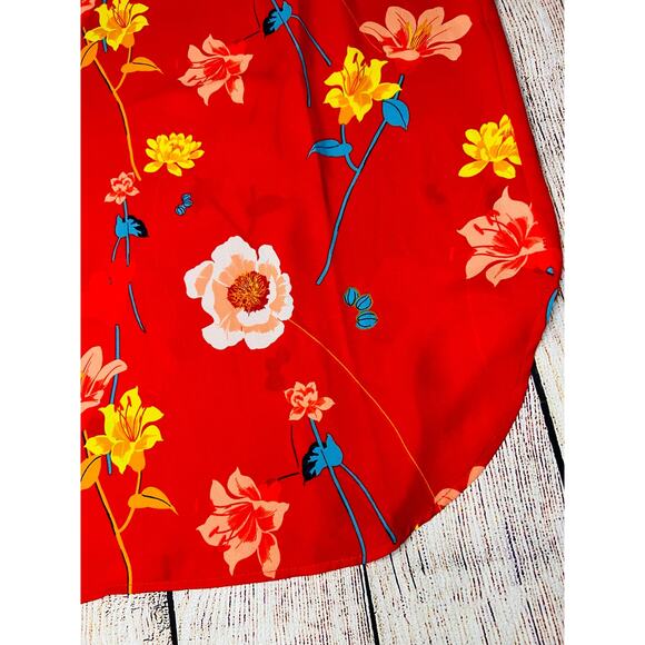 Ann Taylor LOFT red Lilly back bar top size M - Picture 4 of 7